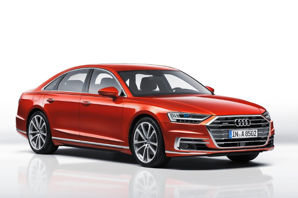 Audi A8 2018.jpg